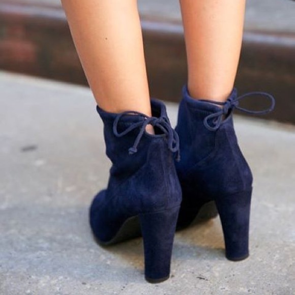 stuart weitzman mitten booties